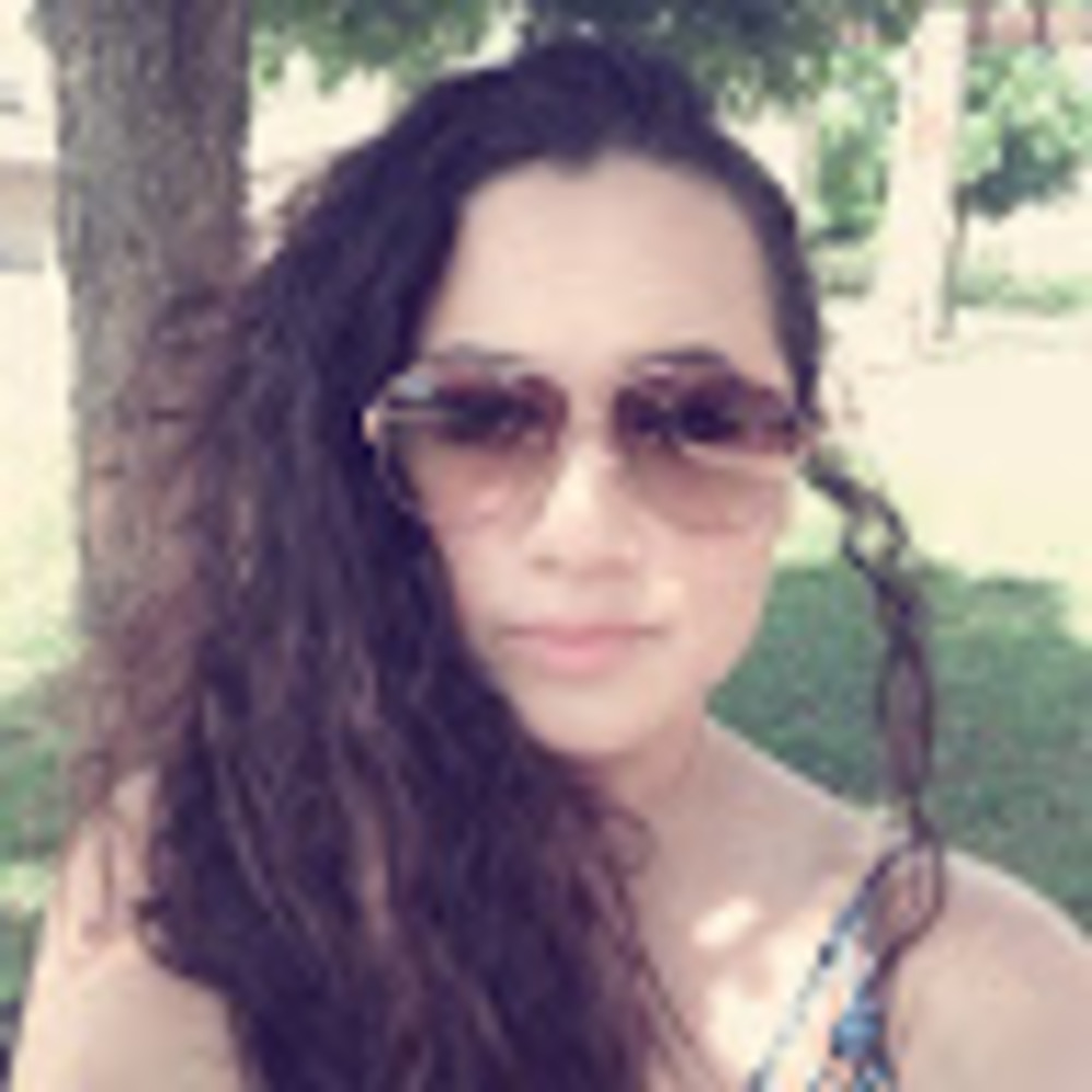 Meet your Posher, Miryam